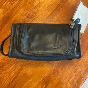 NWT Canyon Outback Toiletry Bag | Nike Black Genuine Leather Cowhide Pouch